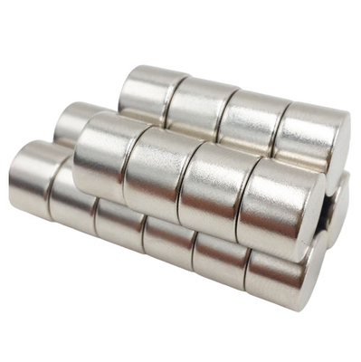 কেনা দস্তা লেপ শক্তিশালী শিল্পকৌশল Neodymium Magnets N50 ক্ষমতাশালী 20 * 20mm online manufacture