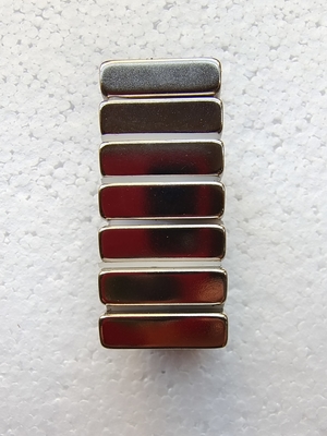 কেনা N52 Sintered স্থায়ী Neodymium চাপ চুম্বক NiCuNi কাস্টম আকার online manufacture