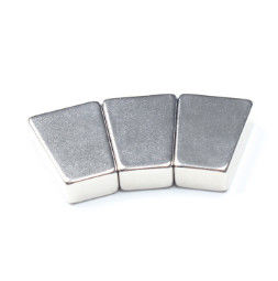 কেনা বার আকৃতি কম্পোজিট শিল্প Neodymium চুম্বক স্থায়ী N52 online manufacture