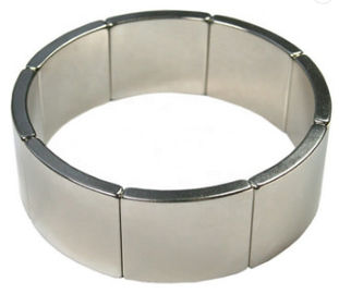 কেনা N35 স্থায়ী Neodymium মোটর Magnets বাঁকা তীক্ষ্ন বিরল আর্থ সেগমেন্ট চুম্বক online manufacture